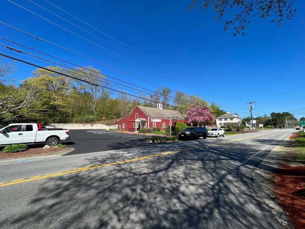105 Ponemah Road Amherst NH 03031