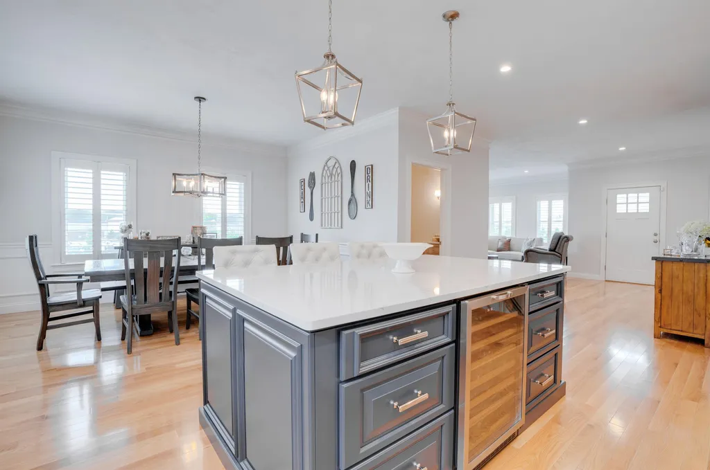 1 Cortona Way Salem NH 03079