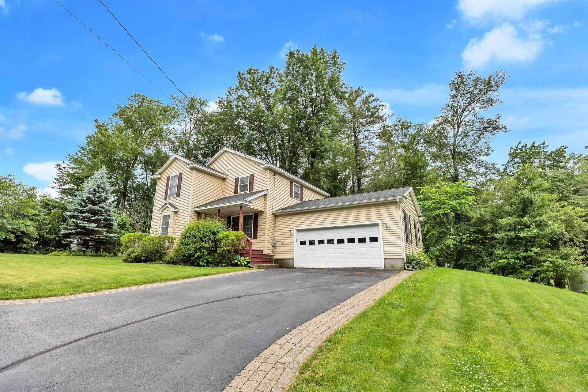 35 Pine Avenue Manchester NH 03103