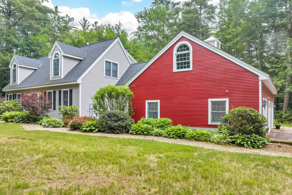 8 Palomino Road Gilford NH 03249