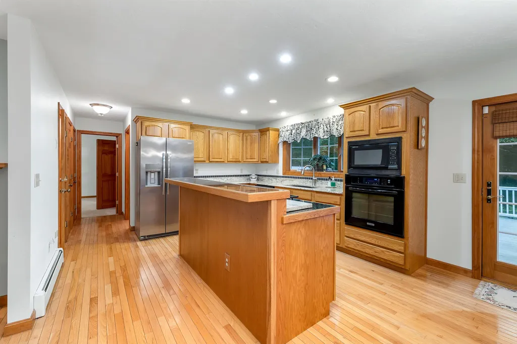 8 Palomino Road Gilford NH 03249