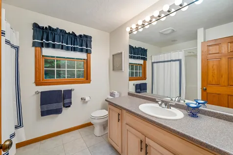 8 Palomino Road Gilford NH 03249