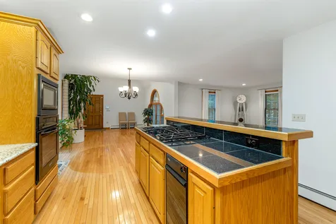 8 Palomino Road Gilford NH 03249