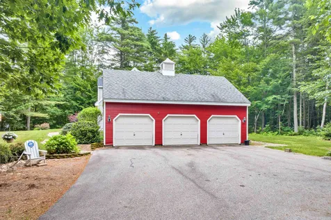 8 Palomino Road Gilford NH 03249