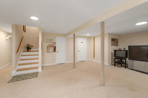 8 Palomino Road Gilford NH 03249
