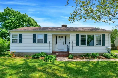 18 Davis Parkway South Burlington VT 05403