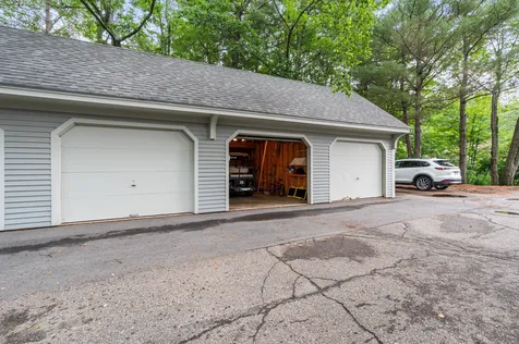 4 Duffers Drive Laconia NH 03246