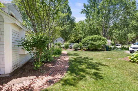 4 Duffers Drive Laconia NH 03246