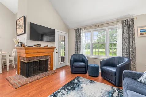 4 Duffers Drive Laconia NH 03246
