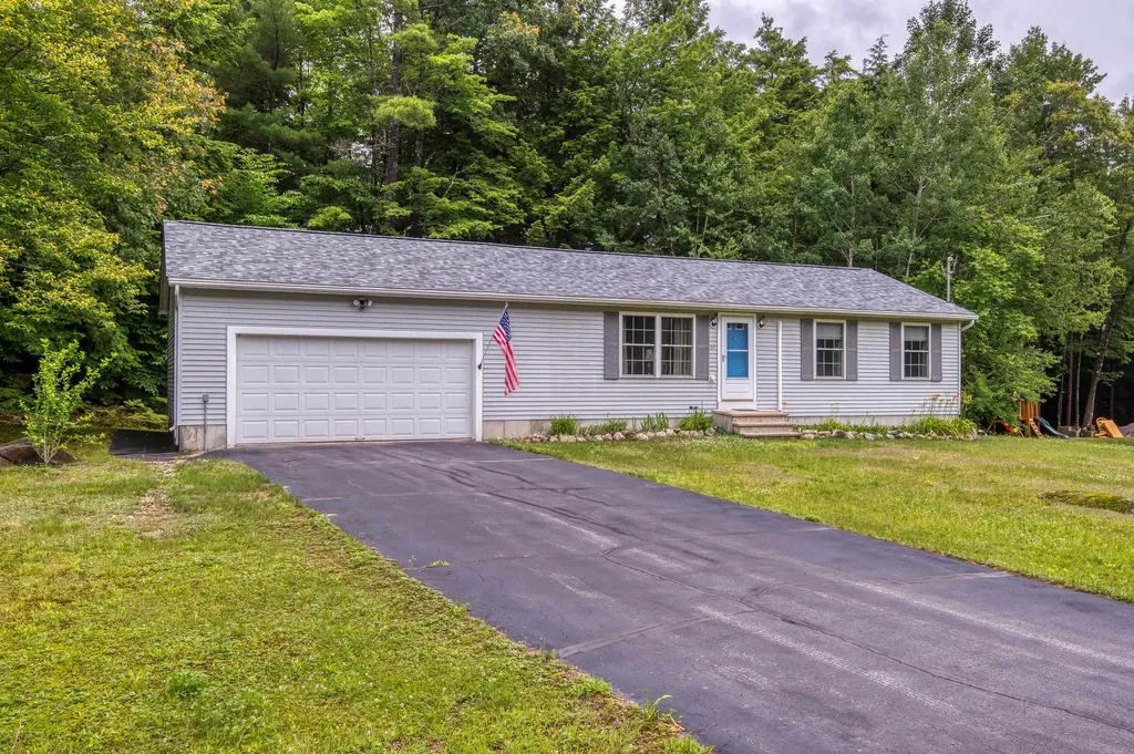 24 Birch Tree Lane Ossipee NH 03814
