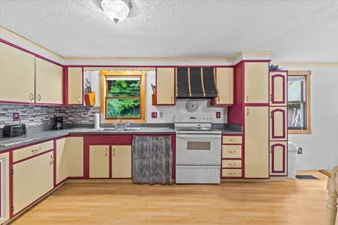 40 Gordon Drive Berlin VT 05663