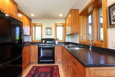 2158 Coits Pond Road Cabot VT 05647
