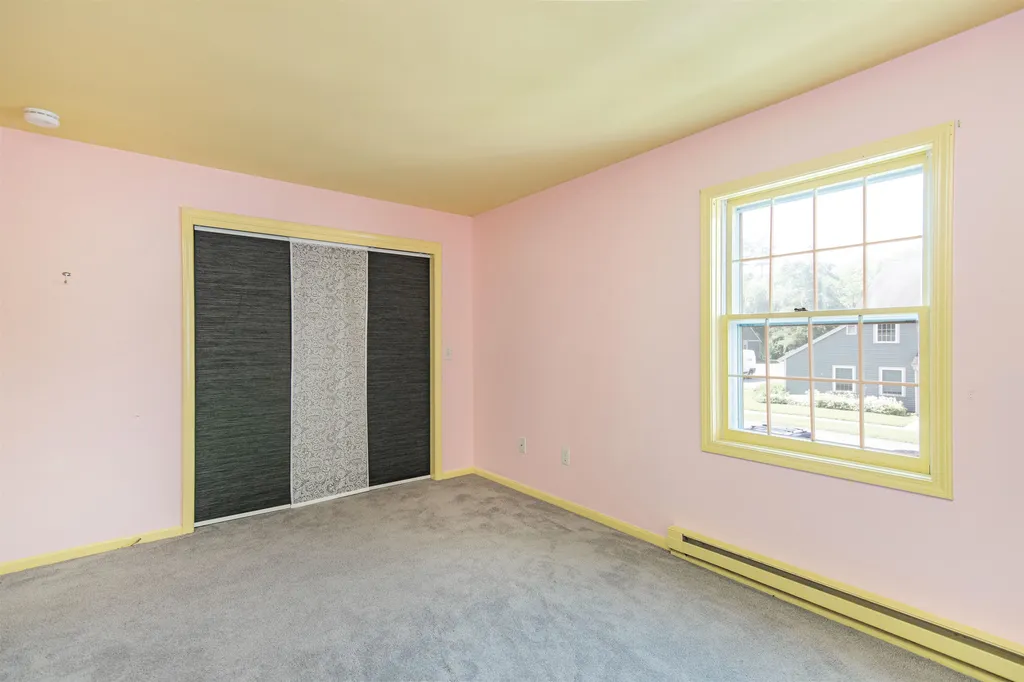 69 Pine Ledge Court Burlington VT 05401