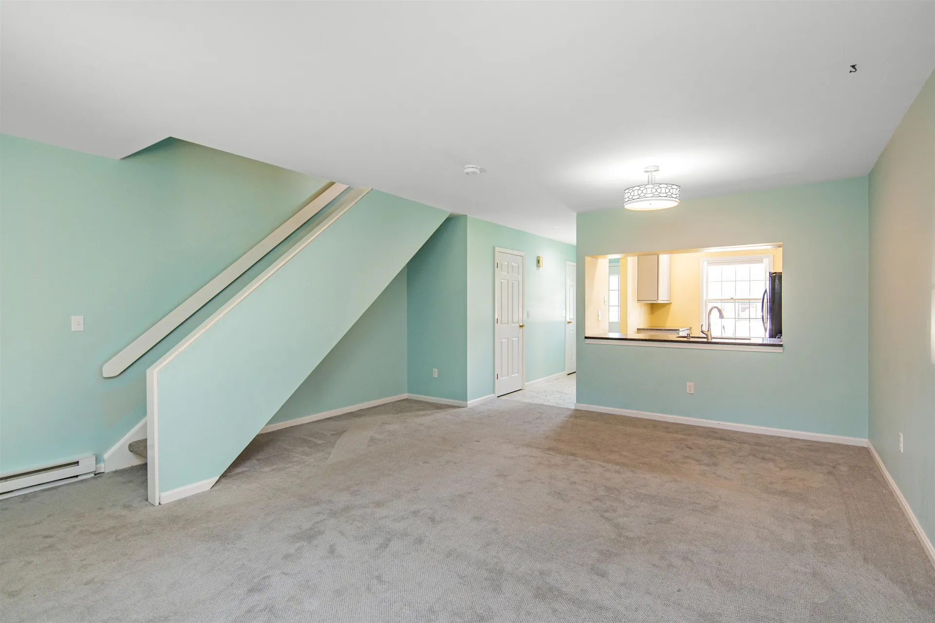69 Pine Ledge Court Burlington VT 05401