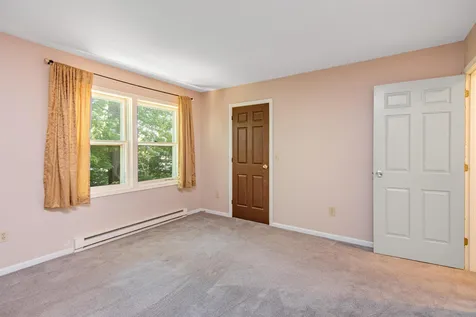 69 Pine Ledge Court Burlington VT 05401