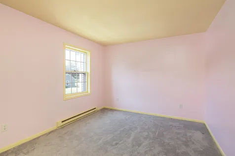 69 Pine Ledge Court Burlington VT 05401