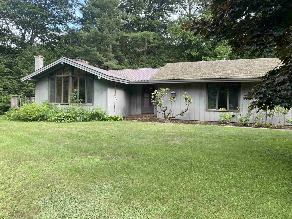 568 West River Road Brattleboro VT 05301