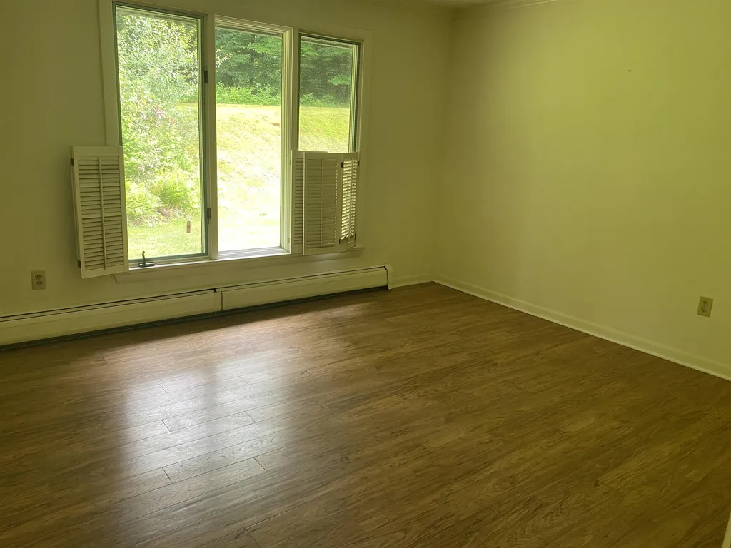 568 West River Road Brattleboro VT 05301