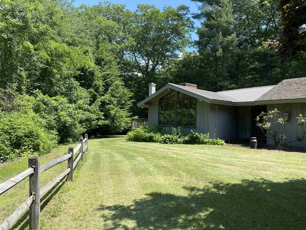 568 West River Road Brattleboro VT 05301