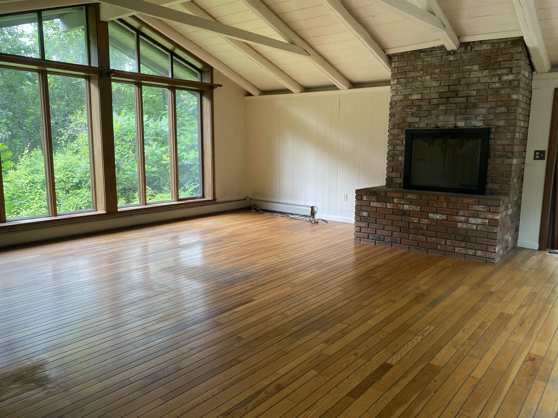 568 West River Road Brattleboro VT 05301