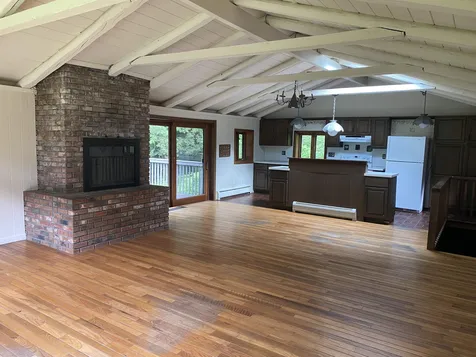568 West River Road Brattleboro VT 05301