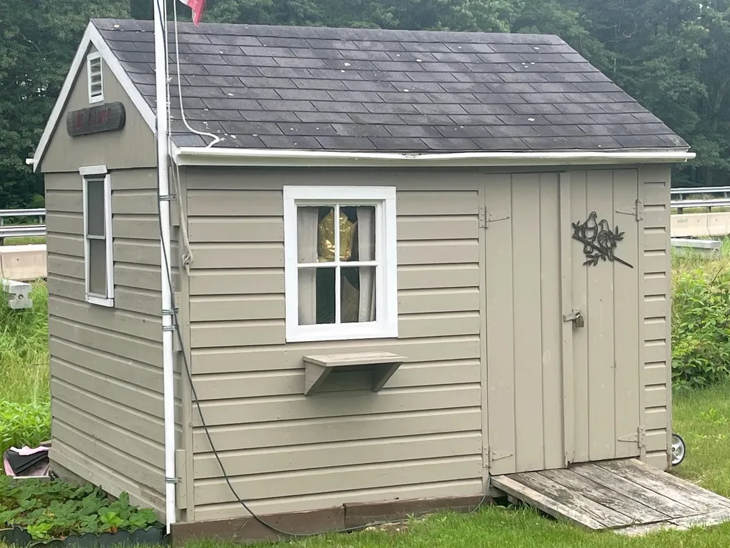 6 S Fuchsia Drive Rochester NH 03867