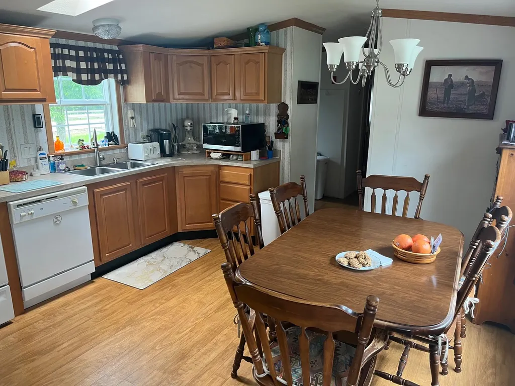 6 S Fuchsia Drive Rochester NH 03867