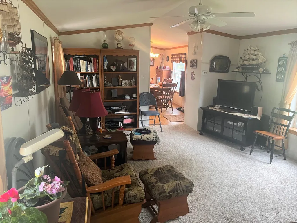 6 S Fuchsia Drive Rochester NH 03867