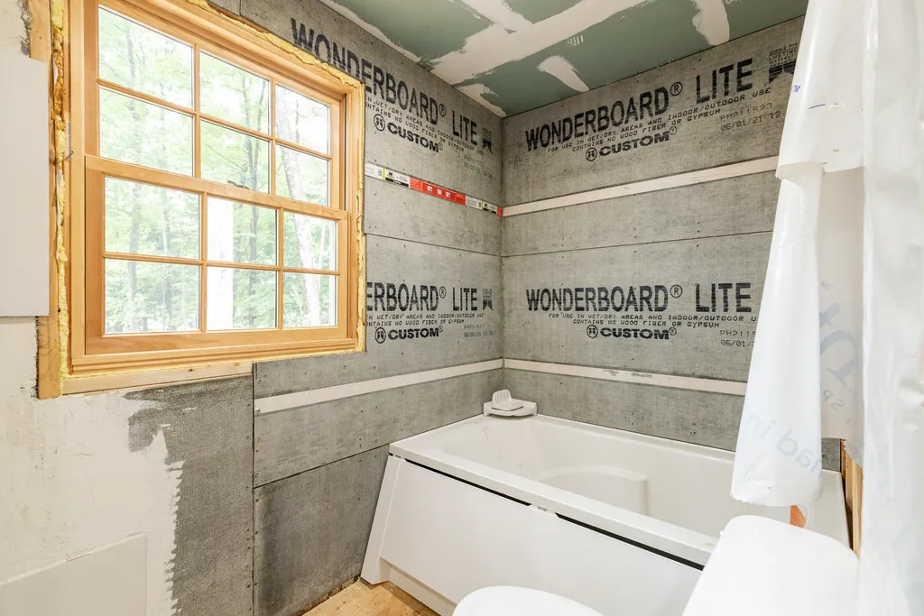 42 Shore Drive Middleton NH 03887