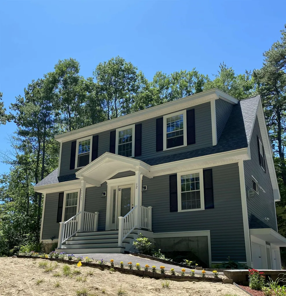 12 Patriots Way Ossipee NH 03814