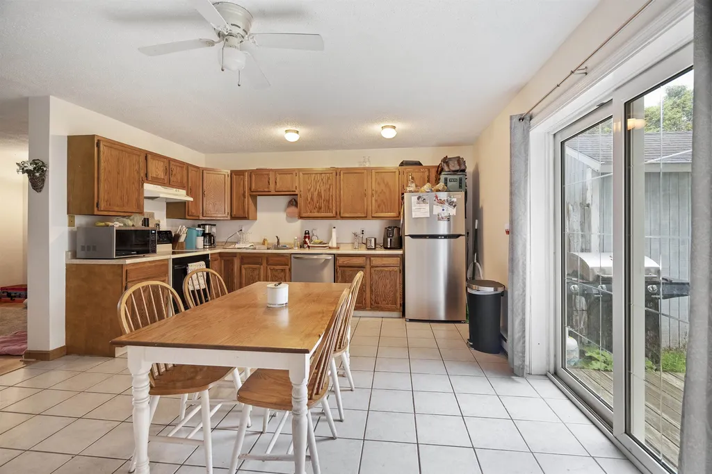 20-22 Hunt Avenue Franklin NH 03235