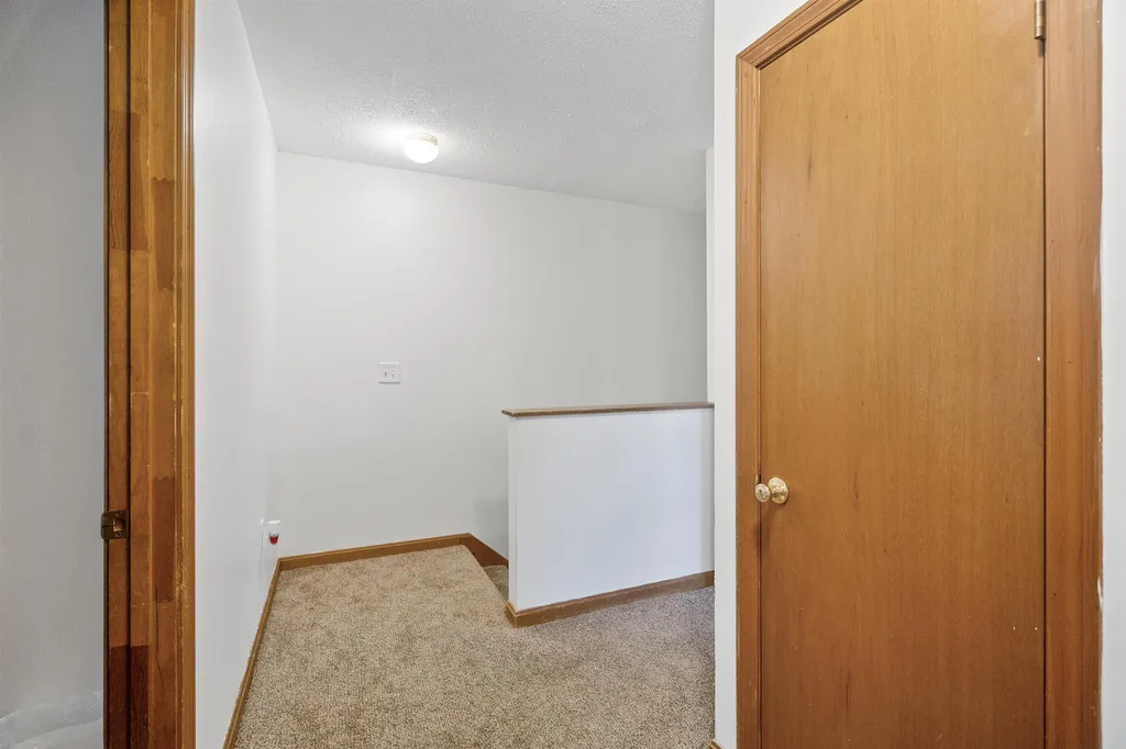 20-22 Hunt Avenue Franklin NH 03235