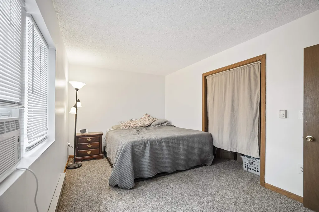 20-22 Hunt Avenue Franklin NH 03235