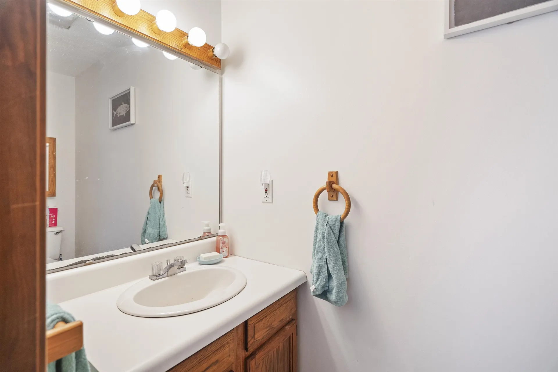 20-22 Hunt Avenue Franklin NH 03235