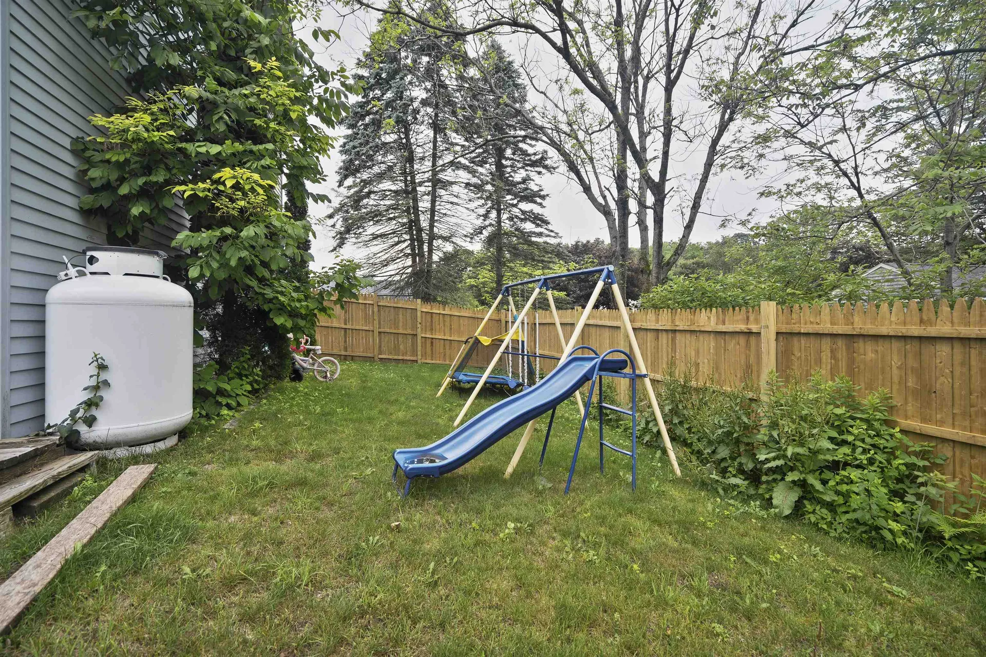 20-22 Hunt Avenue Franklin NH 03235