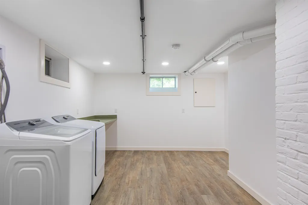 1615 Essex Road Williston VT 05495