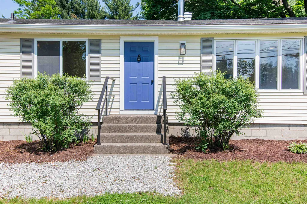 1615 Essex Road Williston VT 05495