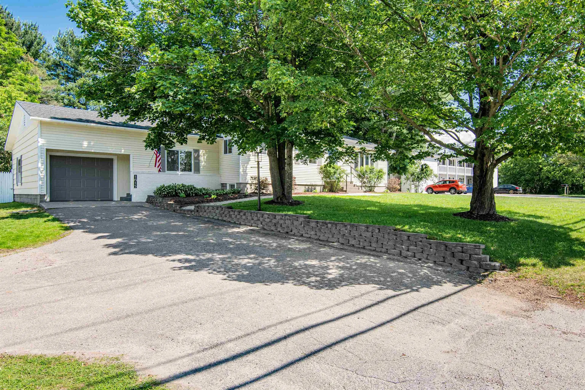 1615 Essex Road Williston VT 05495