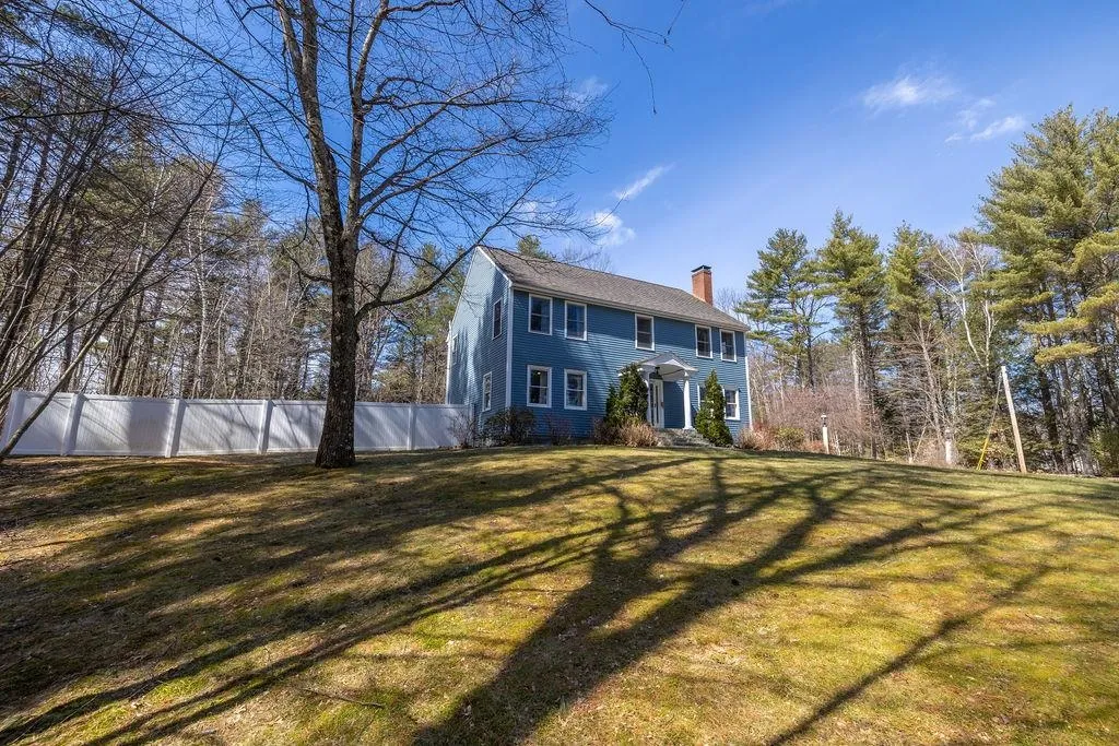 106 Brown Hill Road Bow NH 03304