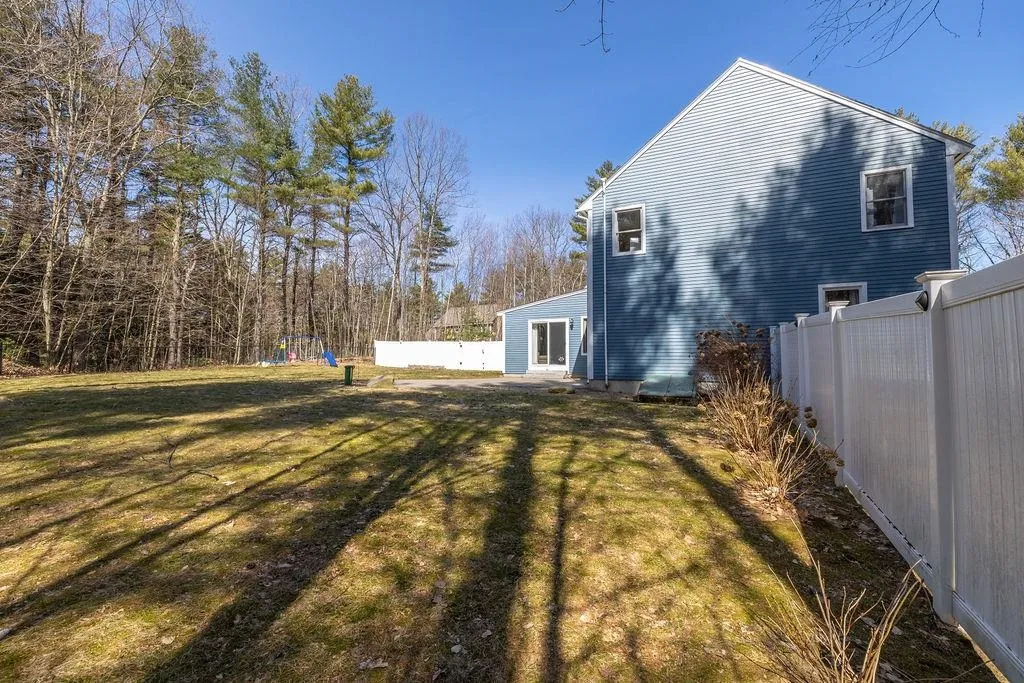 106 Brown Hill Road Bow NH 03304