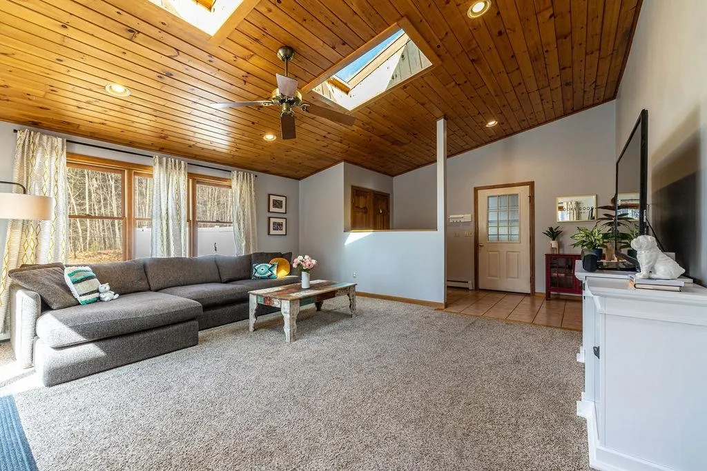 106 Brown Hill Road Bow NH 03304