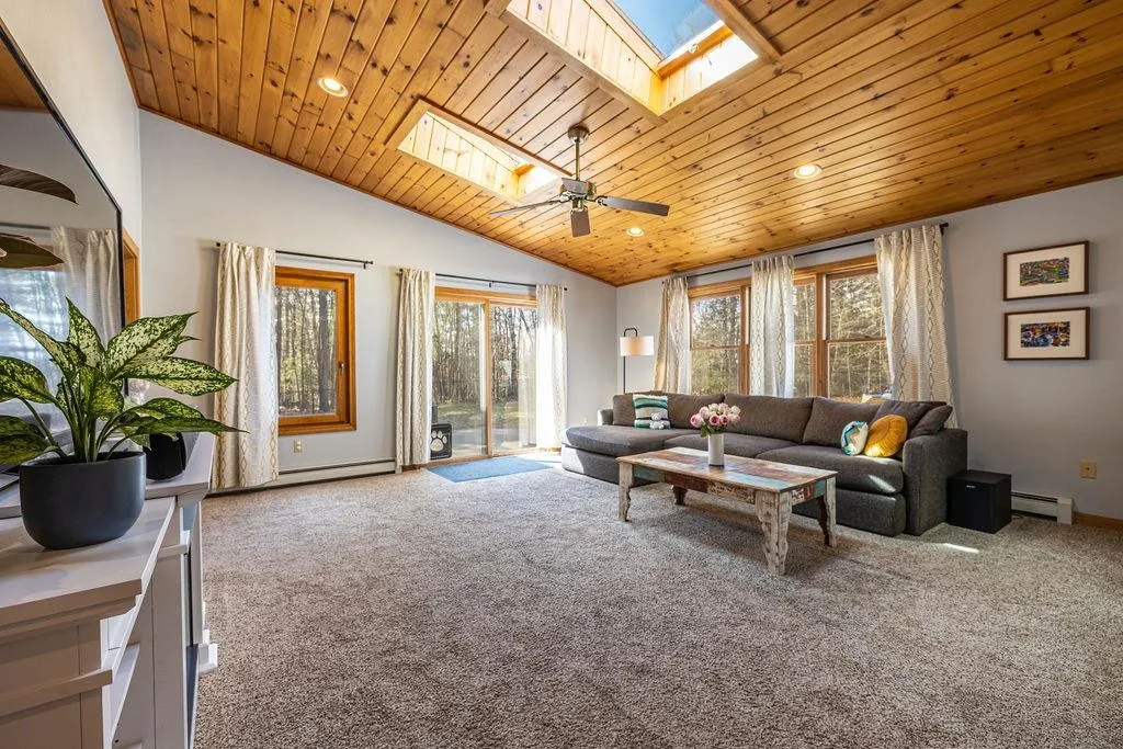 106 Brown Hill Road Bow NH 03304