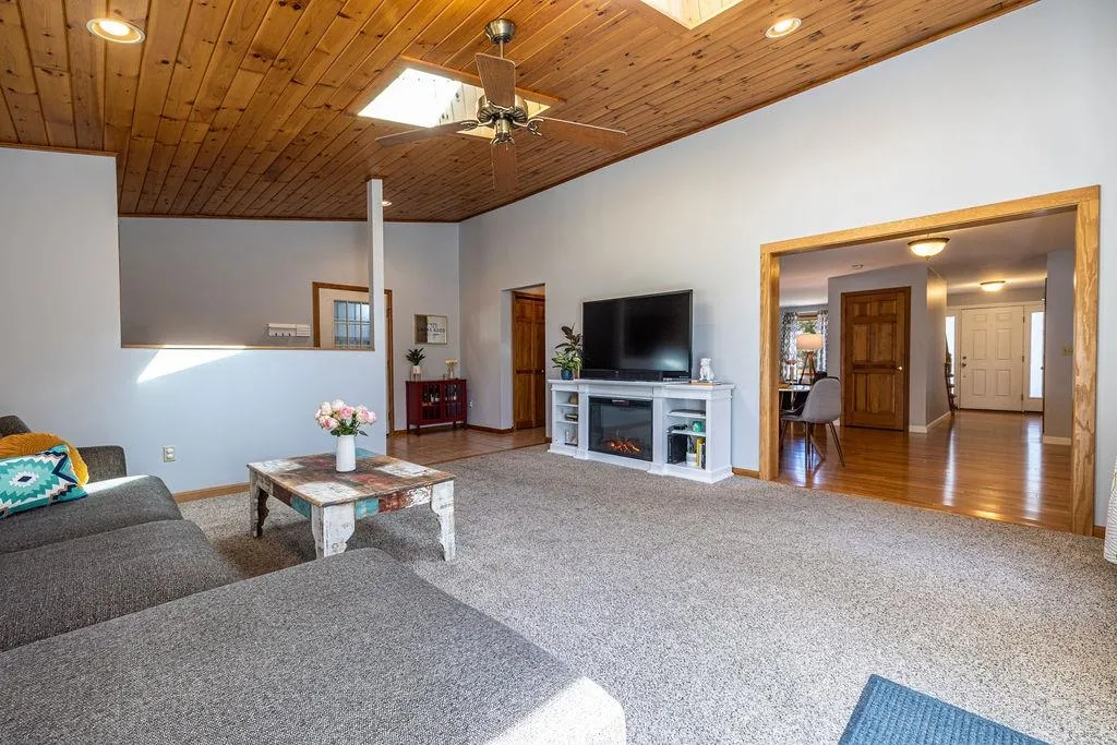106 Brown Hill Road Bow NH 03304