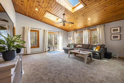 106 Brown Hill Road Bow NH 03304