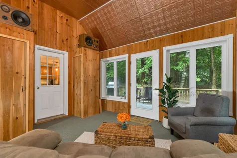 49 Garland Road Strafford NH 03884