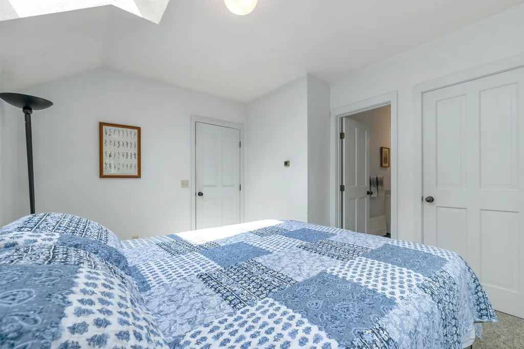 37 O'connor Drive Albany NH 03818