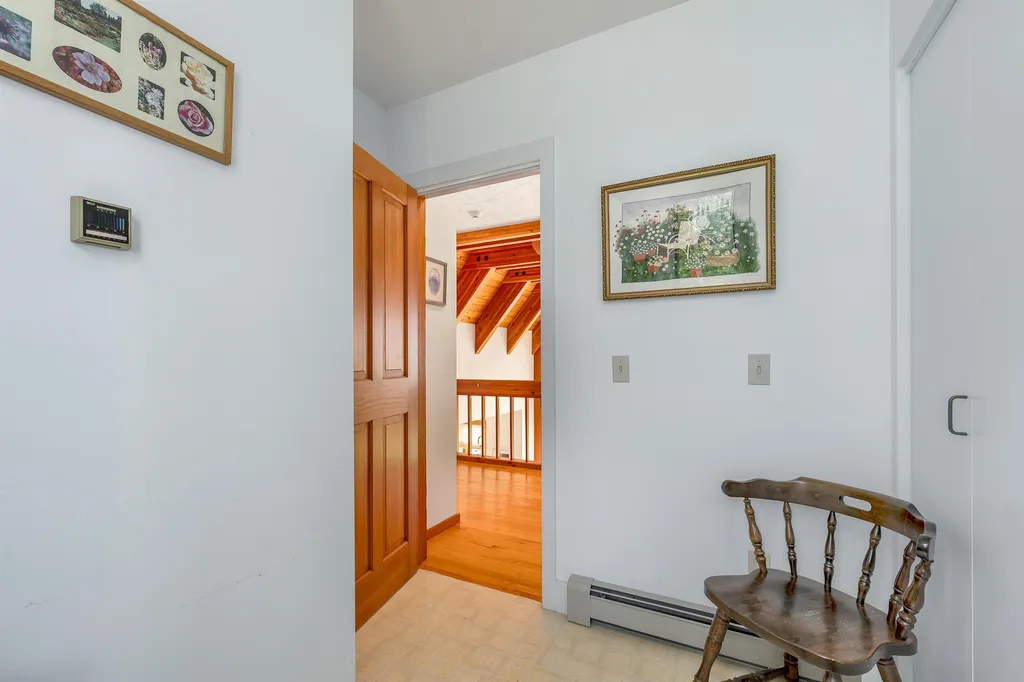 37 O'connor Drive Albany NH 03818