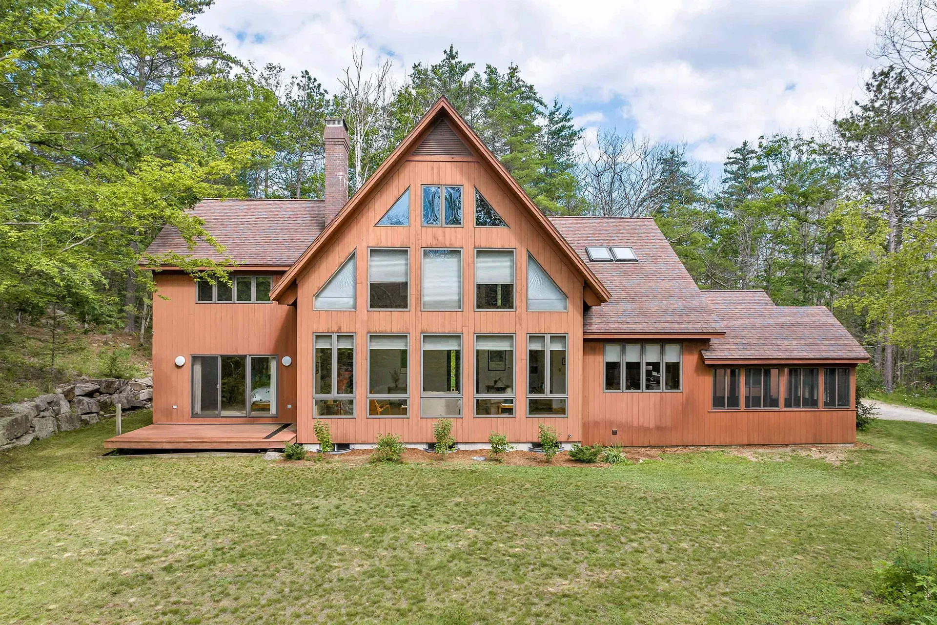 37 O'connor Drive Albany NH 03818