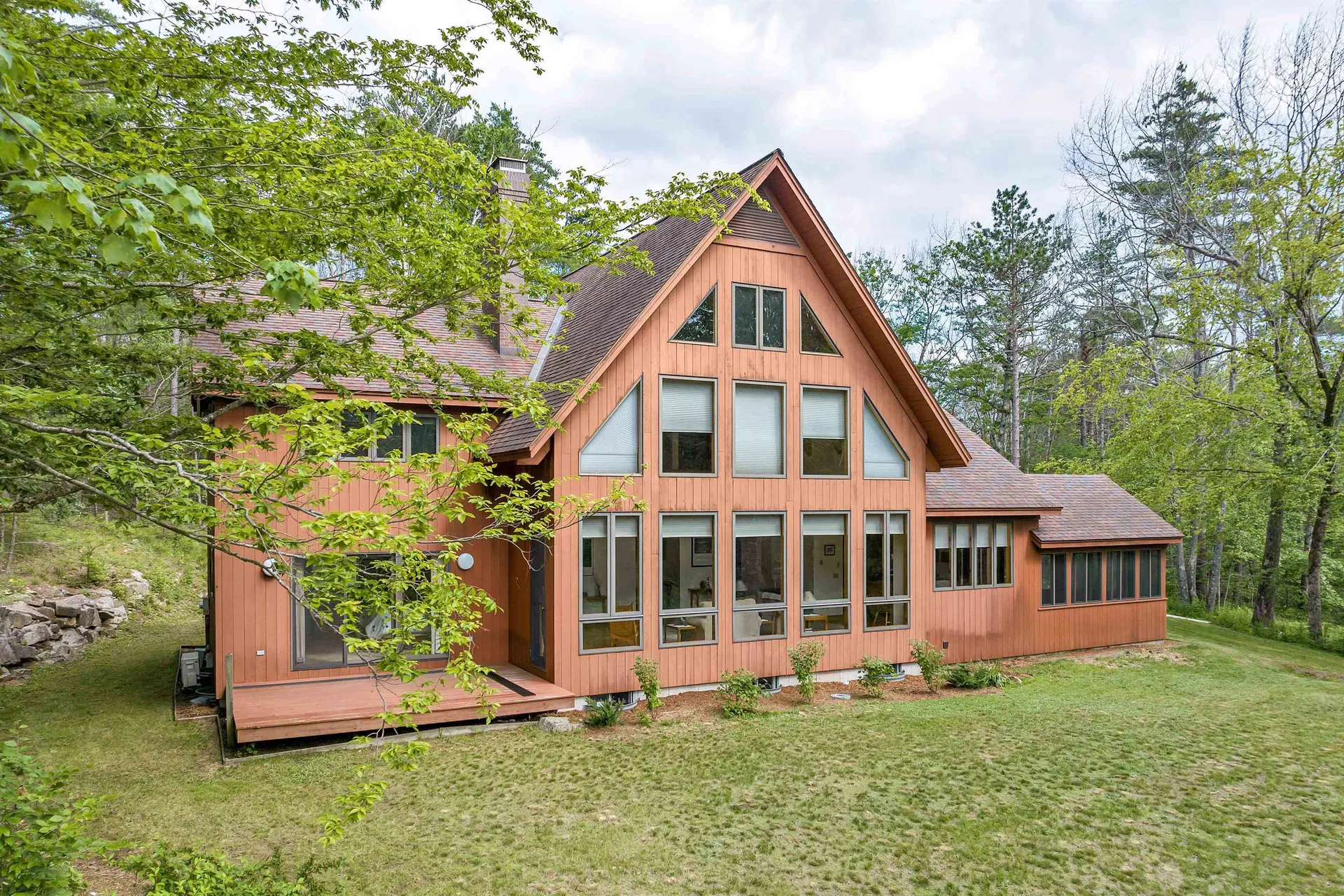 37 O'connor Drive Albany NH 03818