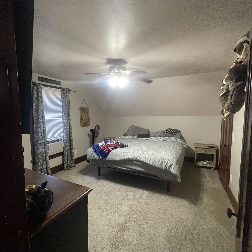 53 Elkins Street Franklin NH 03235